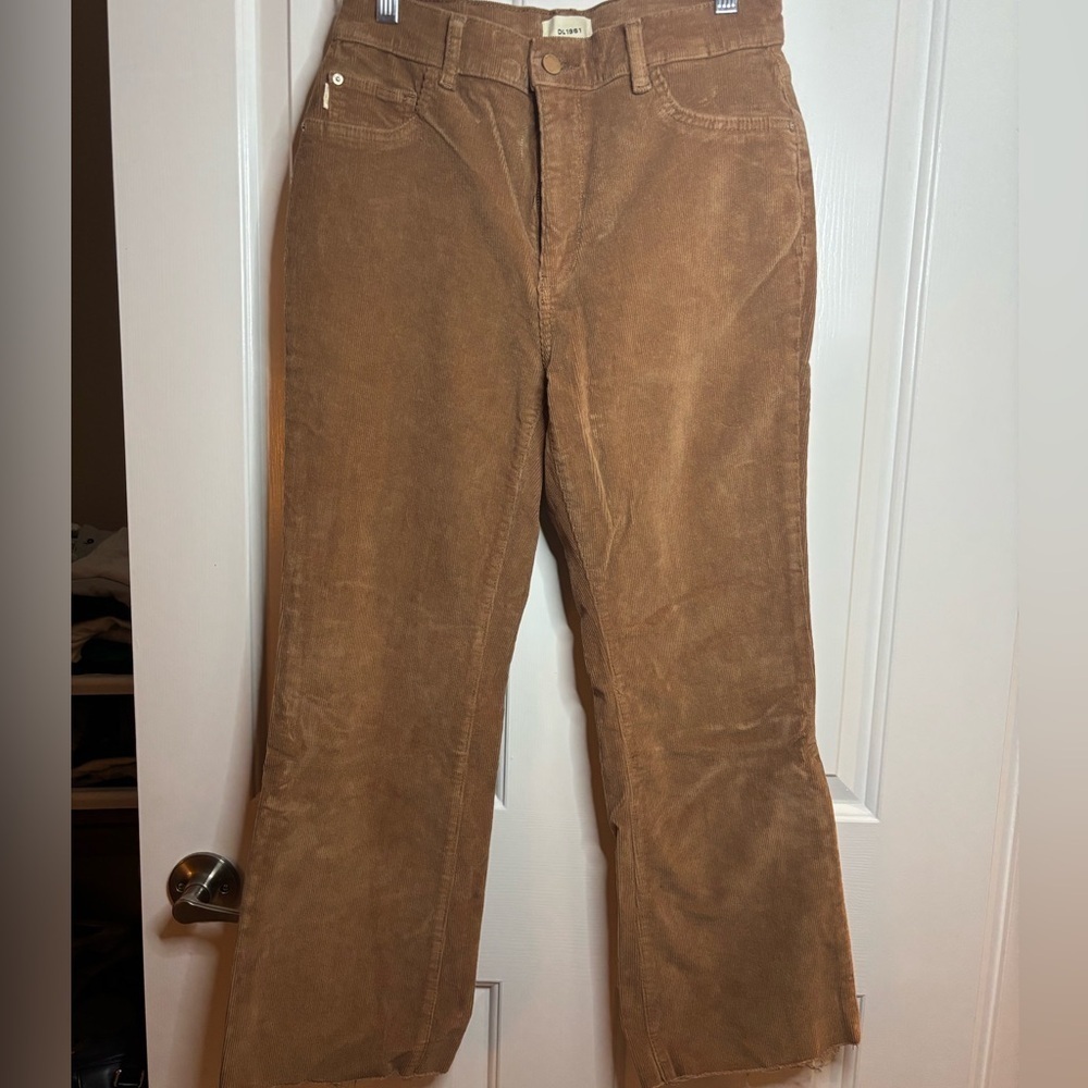 EUC DL1961 Bridget Boot Corduroy Trousers in Teddy Taupe size 29”